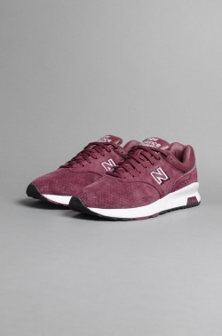ZAPATILLA HOMBRE NEW BALANCE 1500 DECONSTRUCTED BURDEOS