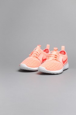 ZAPATILLA MUJER NIKE WMNS JUVENATE CORAL 