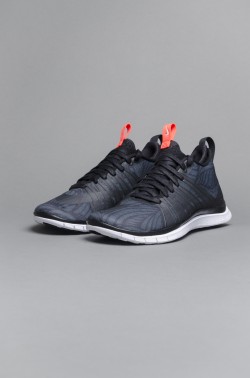 ZAPATILLA NEYMAR NIKE F.C. FREE HYPERVENOM 2 